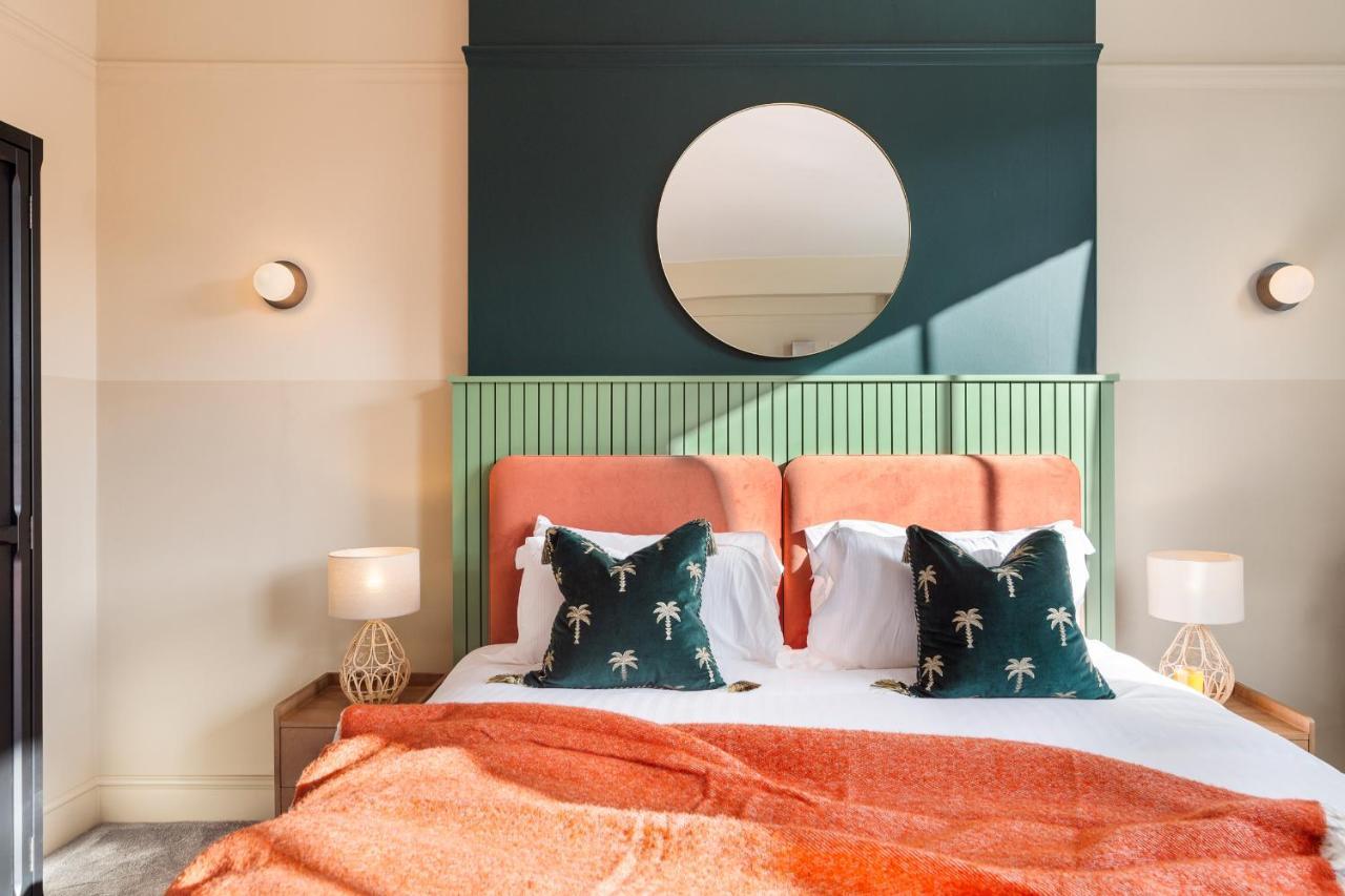 Your I Clifton House * Bristol
